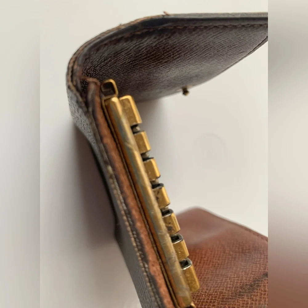 LOUIS VUITTON: Rare Vintage LV Monogram 6 Key Ring Holder Wallet Good Condition - Picture 7 of 13